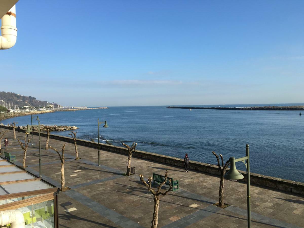 Ontzaldi By Basquelidays Appartement Hondarribia Buitenkant foto
